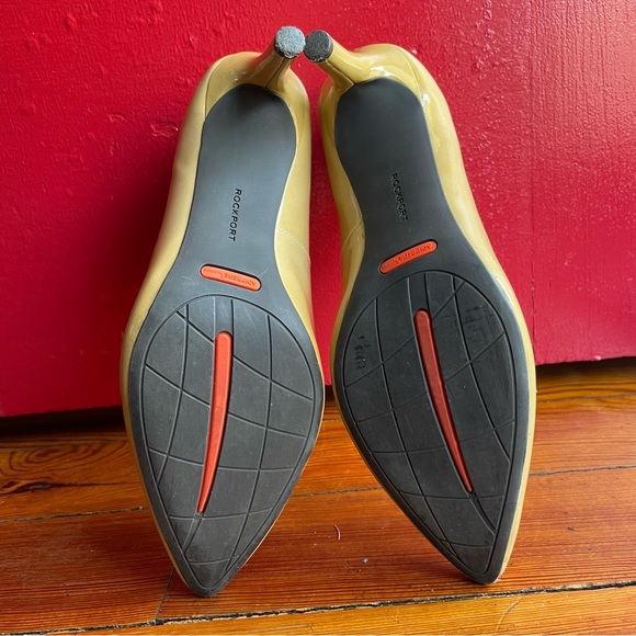 Rockport Total Motion 75mm Pointed Toe Heel - Warm Taupe - 8.5 - Picture 8 of 9